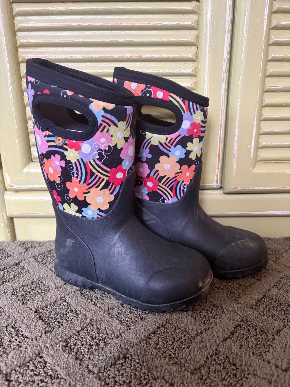 Kids Bogs York Black Floral Insulated Boots